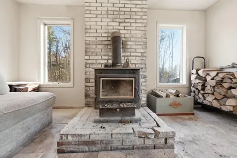 32 Merritt Road Harpswell ME 04079