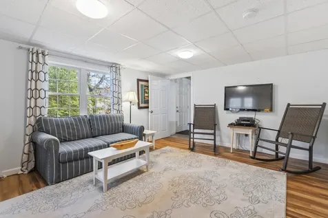 31 Beacon Street Extension York ME 03909