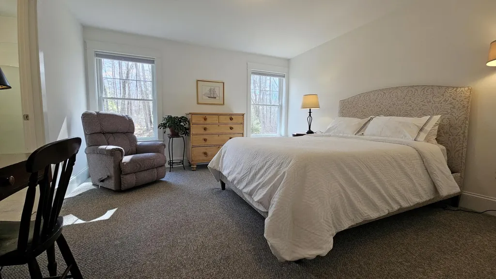 15 Webhannet Place Kennebunk ME 04043
