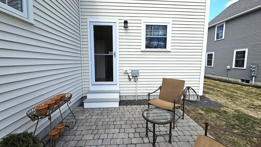 15 Webhannet Place Kennebunk ME 04043