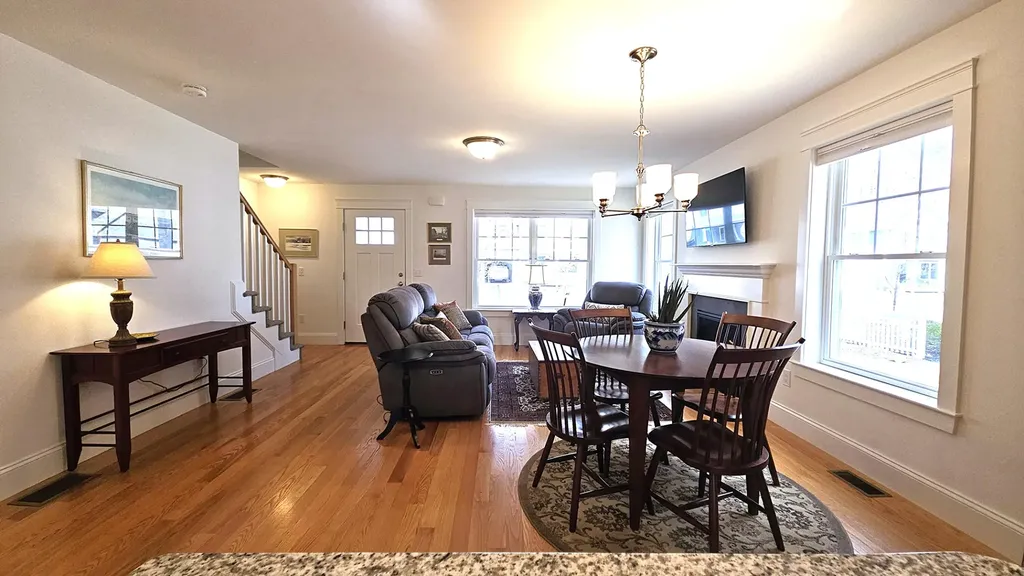 15 Webhannet Place Kennebunk ME 04043