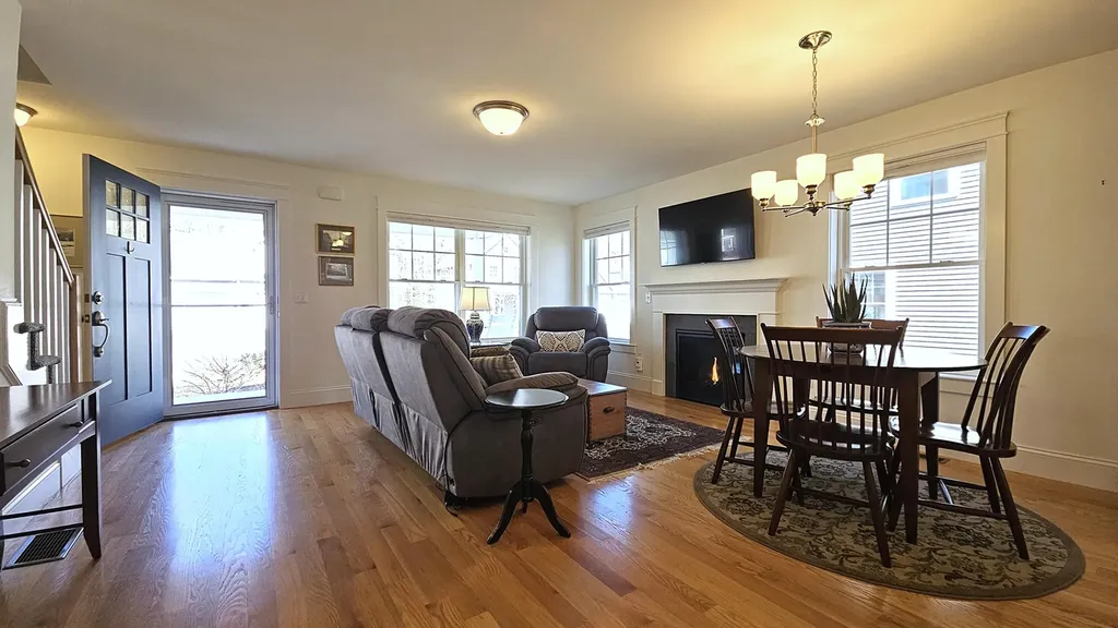 15 Webhannet Place Kennebunk ME 04043