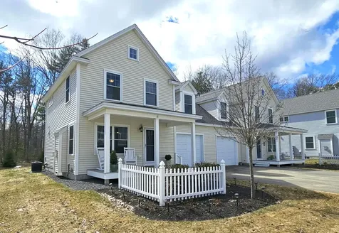 15 Webhannet Place Kennebunk ME 04043