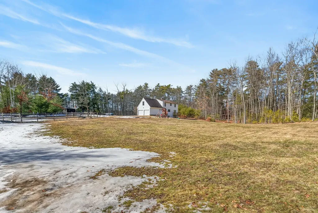 12 W 2nd Street North Berwick ME 03906