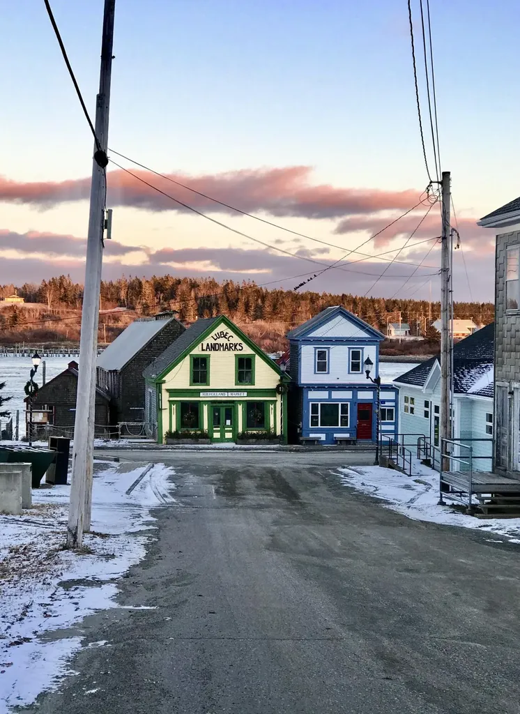 6 Cecelias Way Lubec ME 04652