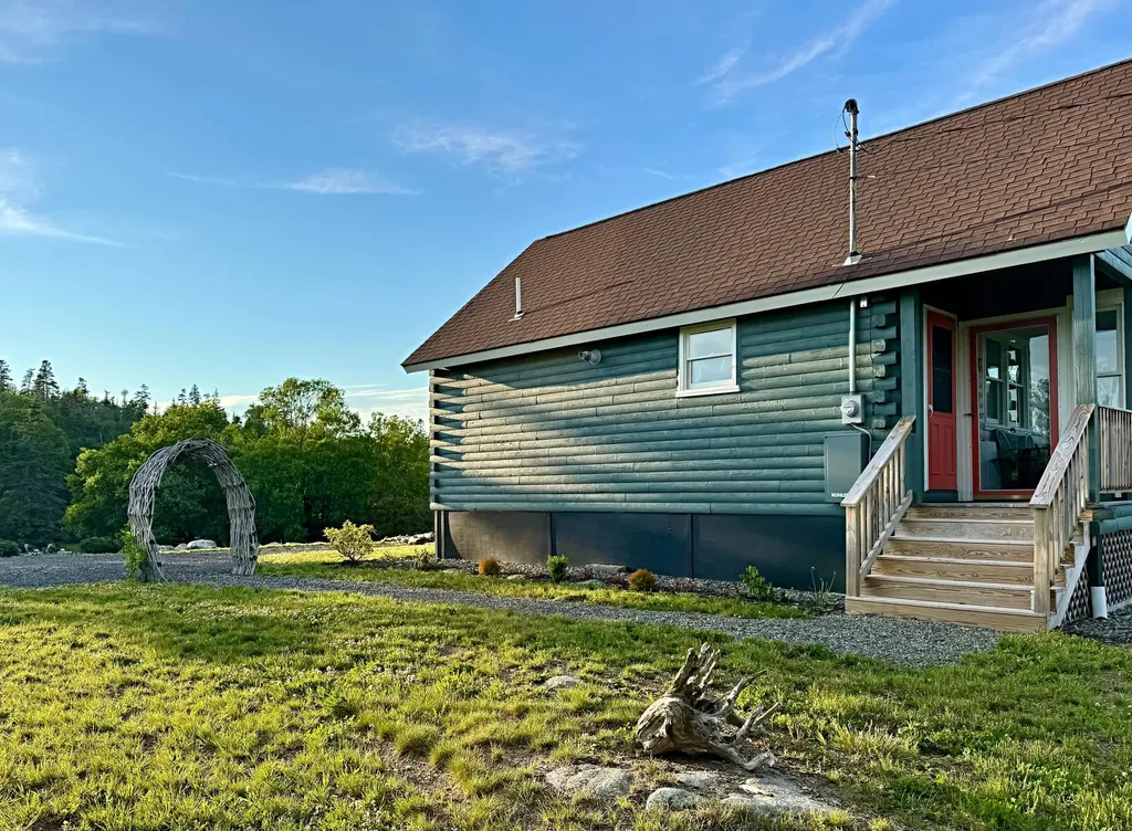 6 Cecelias Way Lubec ME 04652