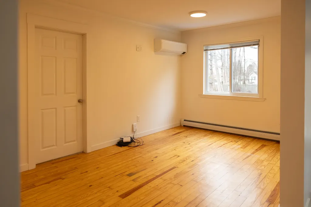 82 Oakland Street Waterville ME 04901