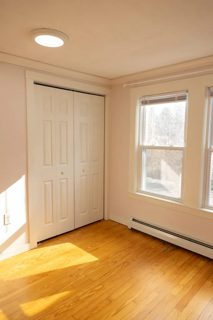 82 Oakland Street Waterville ME 04901