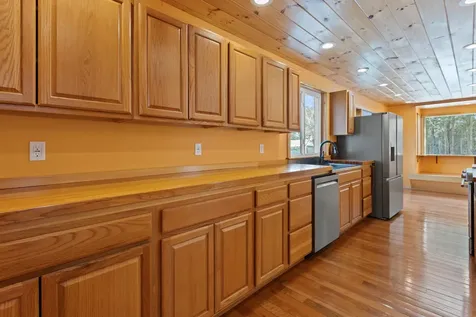 823 North Road North Yarmouth ME 04097