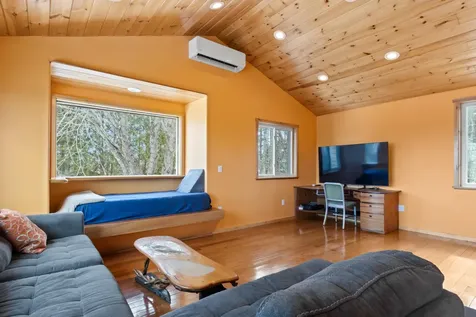823 North Road North Yarmouth ME 04097