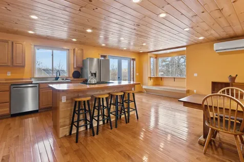 823 North Road North Yarmouth ME 04097