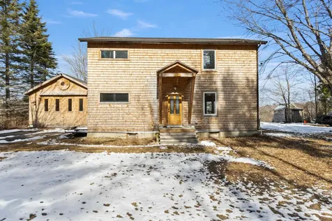 823 North Road North Yarmouth ME 04097
