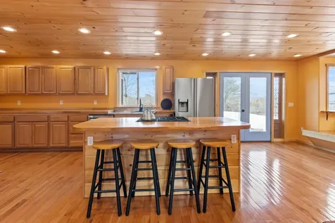 823 North Road North Yarmouth ME 04097