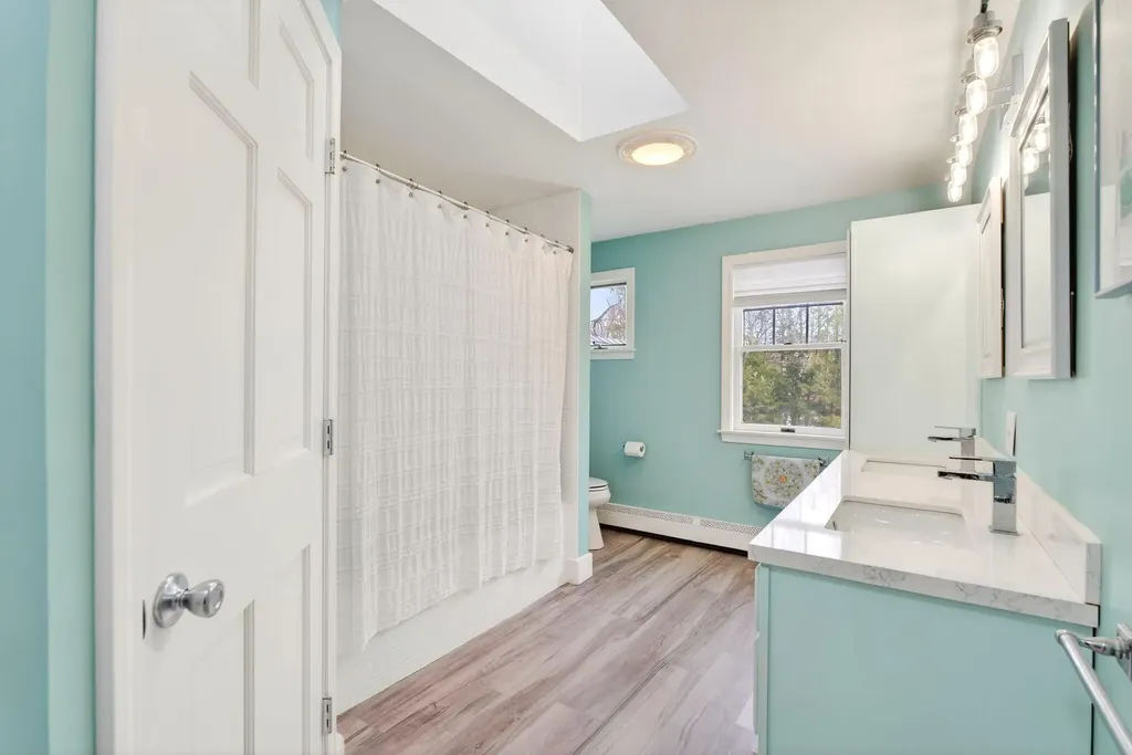 69 Hardy Road Falmouth ME 04105
