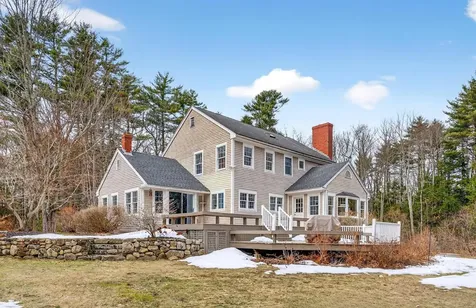69 Hardy Road Falmouth ME 04105