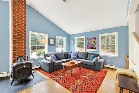 69 Hardy Road Falmouth ME 04105