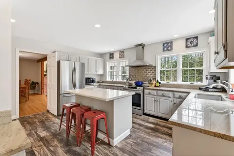 69 Hardy Road Falmouth ME 04105