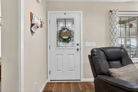 33 Sandalwood Circle Kittery ME 03904