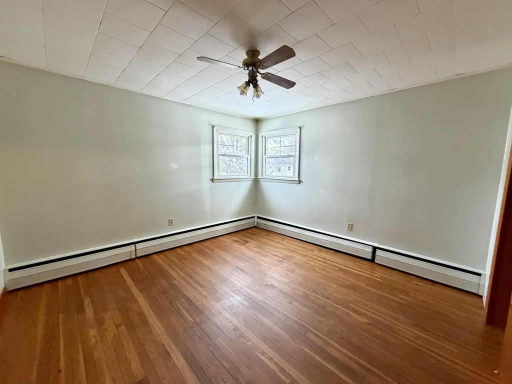 12 Palm Street East Millinocket ME 04430