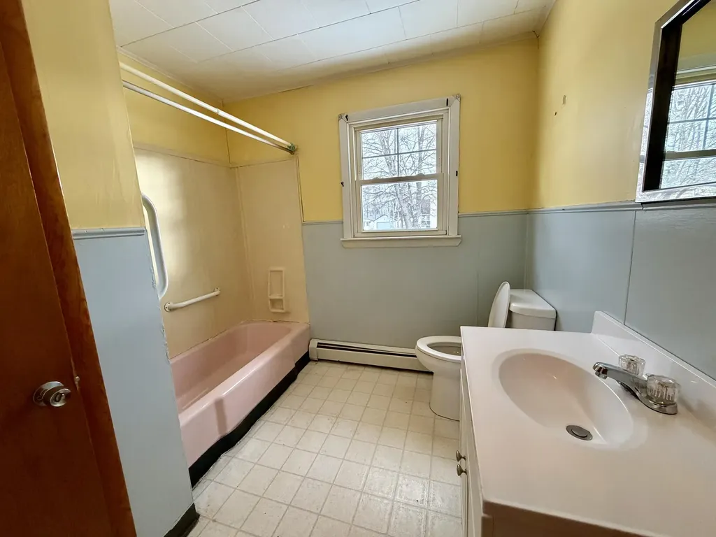 12 Palm Street East Millinocket ME 04430