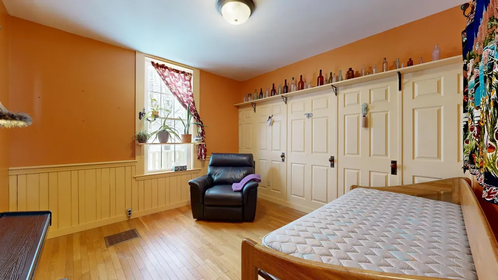 17 Turner Street Buckfield ME 04220