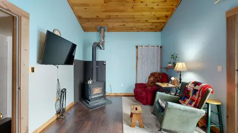 17 Turner Street Buckfield ME 04220