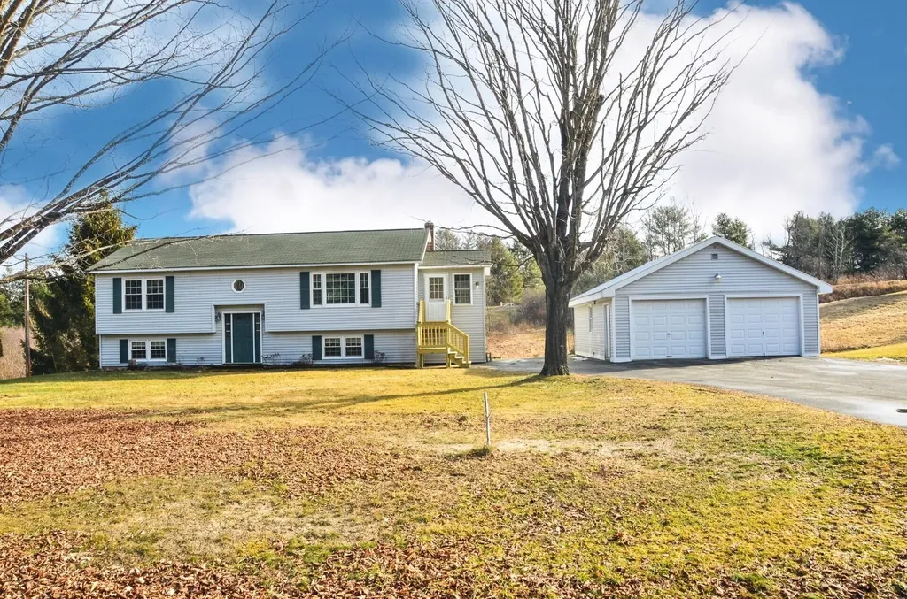225 Mount Vernon Road Augusta ME 04330