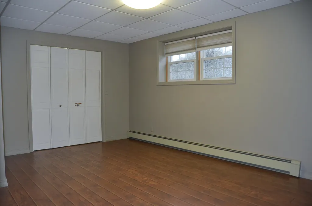 225 Mount Vernon Road Augusta ME 04330