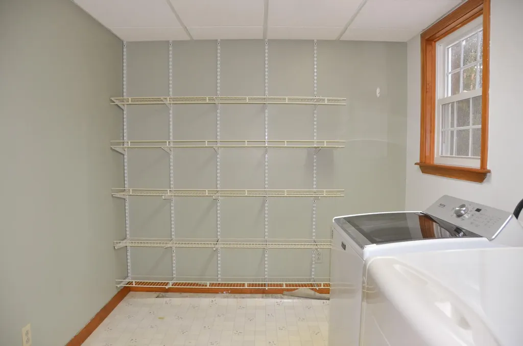 225 Mount Vernon Road Augusta ME 04330