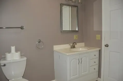 225 Mount Vernon Road Augusta ME 04330