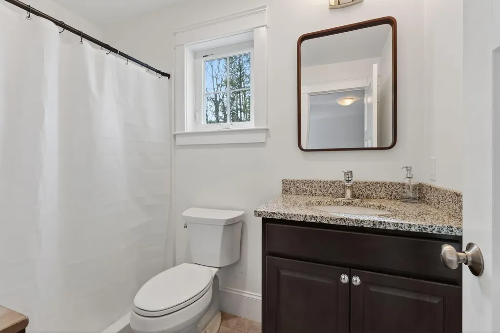 9 Webhannet Place Kennebunk ME 04043