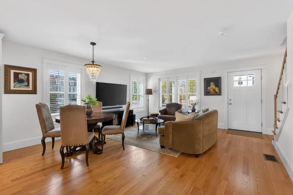 9 Webhannet Place Kennebunk ME 04043