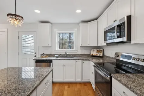 9 Webhannet Place Kennebunk ME 04043