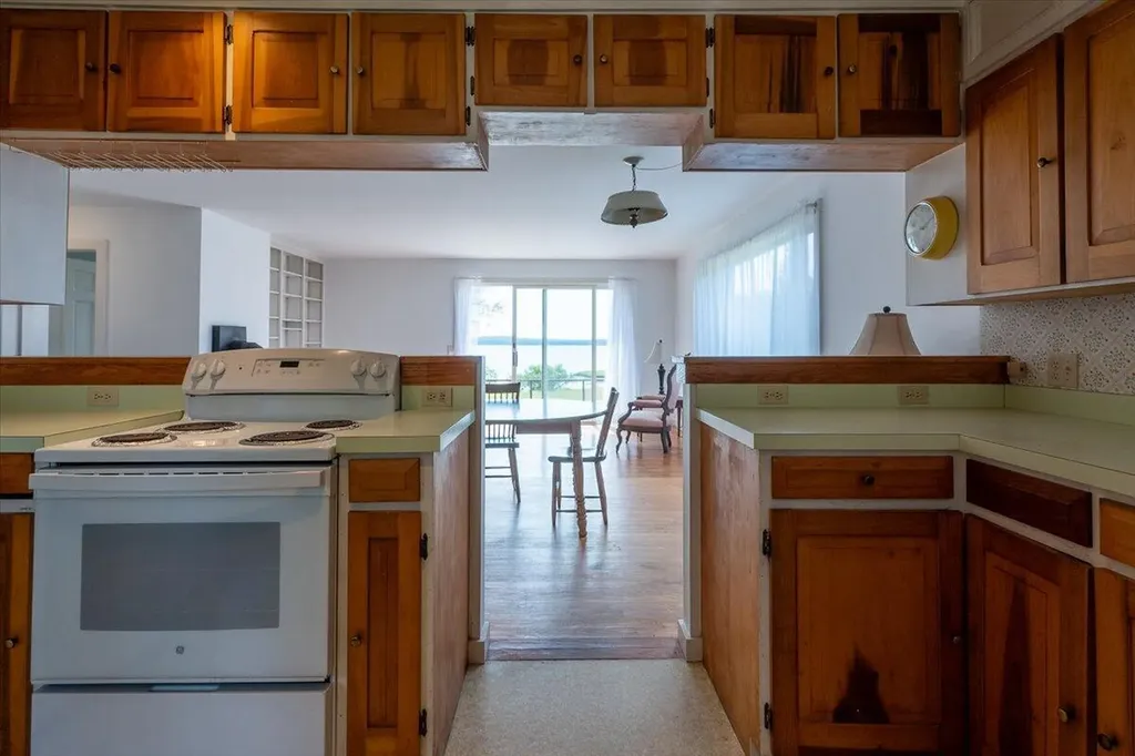 232 Mill Creek Road Islesboro ME 04848