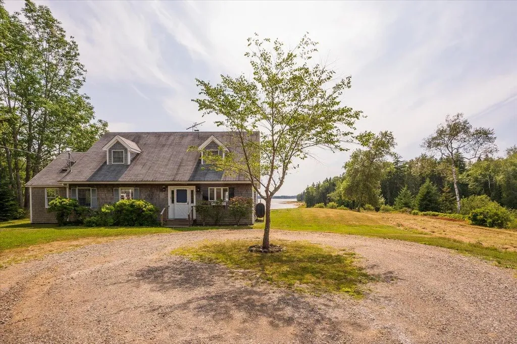 232 Mill Creek Road Islesboro ME 04848