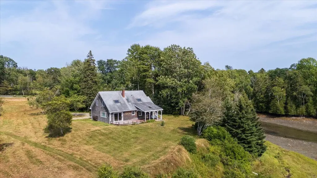 232 Mill Creek Road Islesboro ME 04848