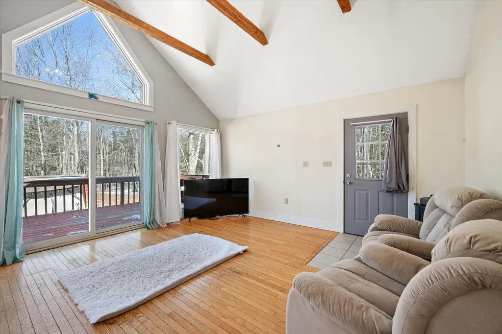36 Mckinnon Road Bucksport ME 04416