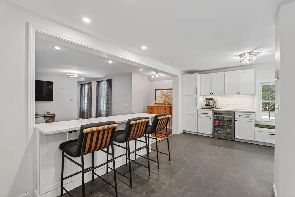 24 Solomon Drive Gorham ME 04038