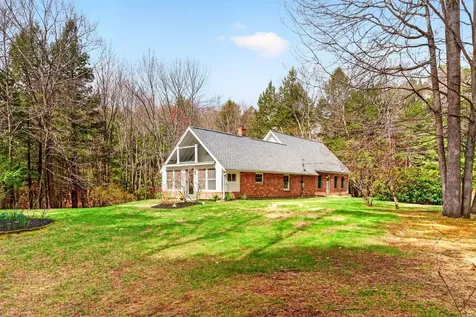 24 Solomon Drive Gorham ME 04038