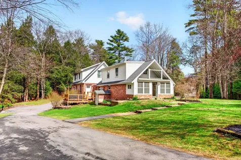 24 Solomon Drive Gorham ME 04038