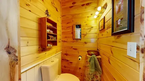 17 Turner Street Buckfield ME 04220