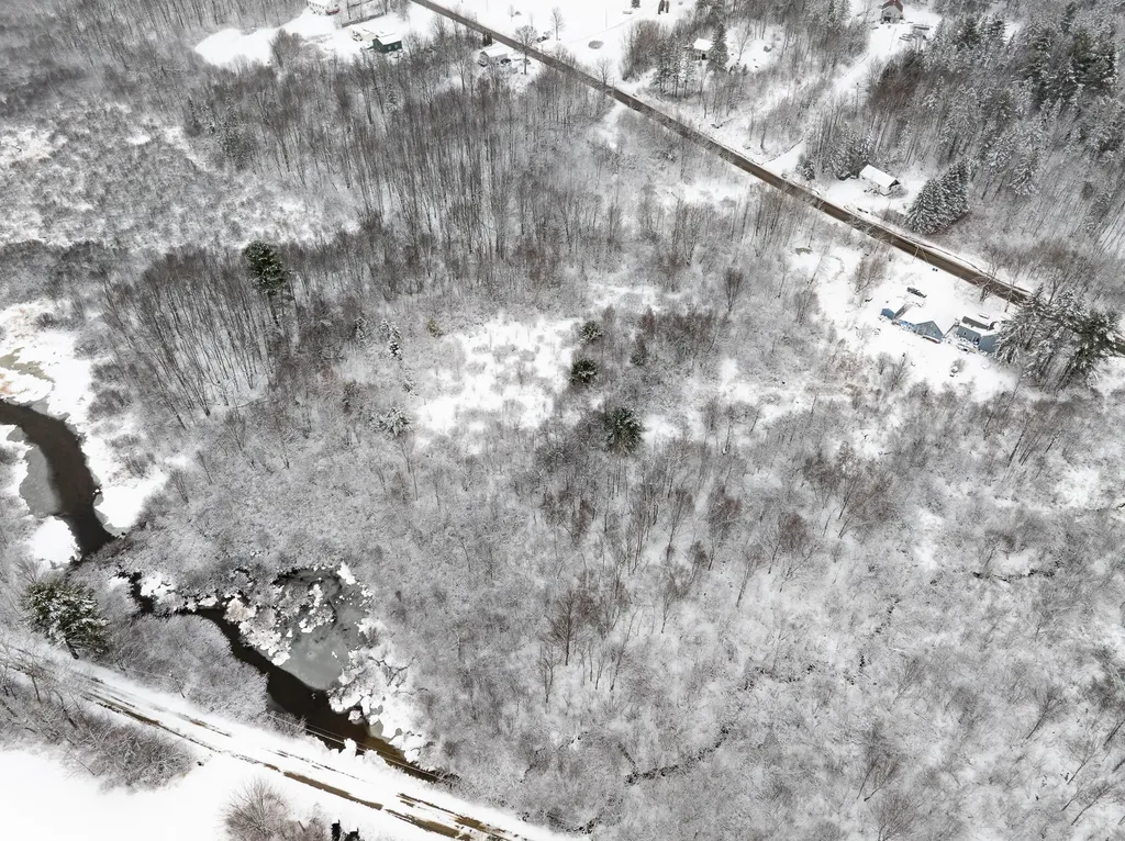 21 & 21-1 Kennebec & Old Kennebec Road Newburgh ME 04444