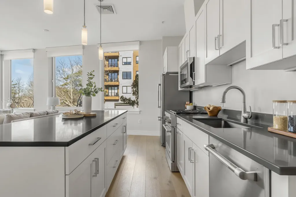 167 Newbury Street Portland ME 04101