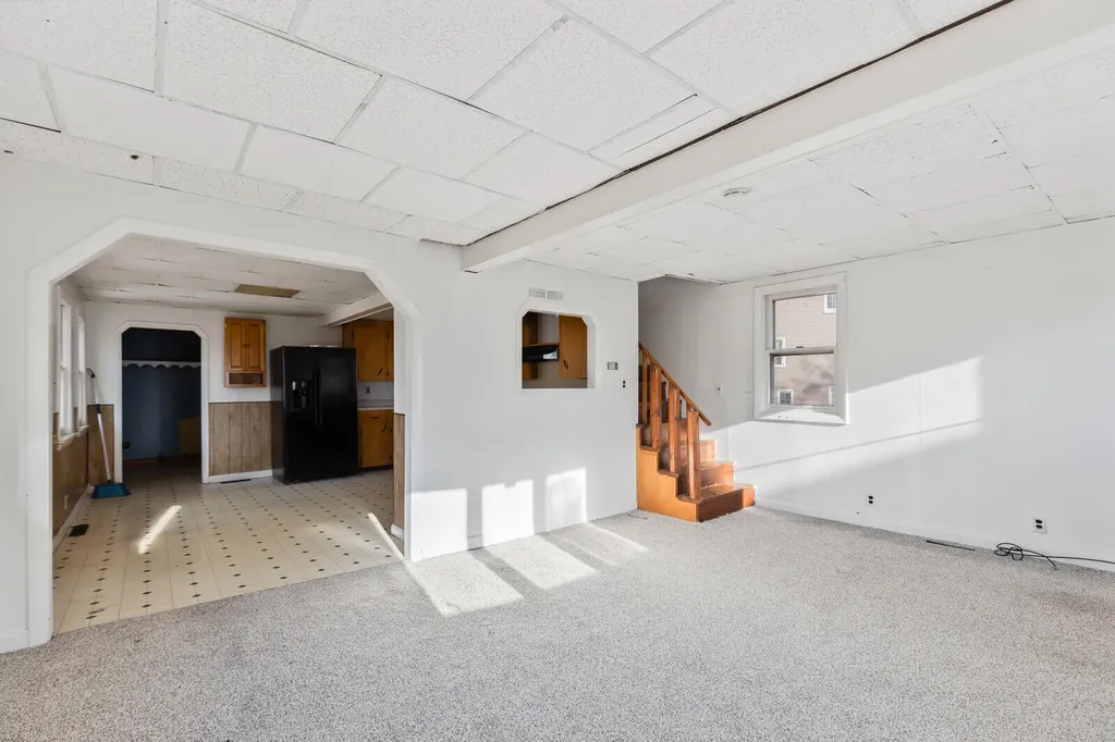 21 Water Street Clinton ME 04927