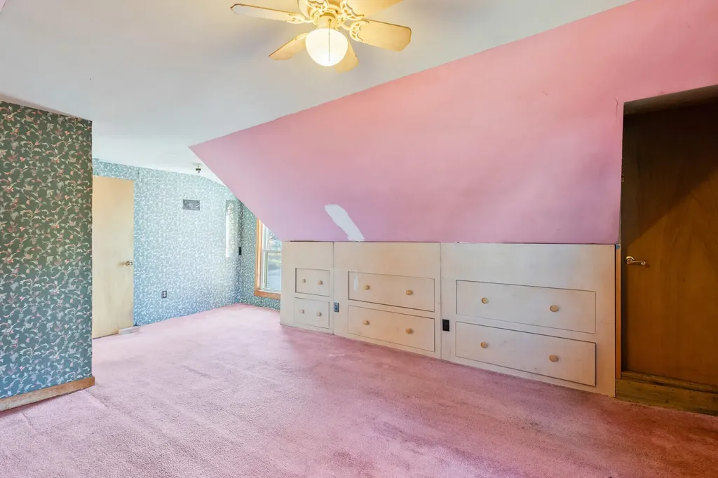 21 Water Street Clinton ME 04927