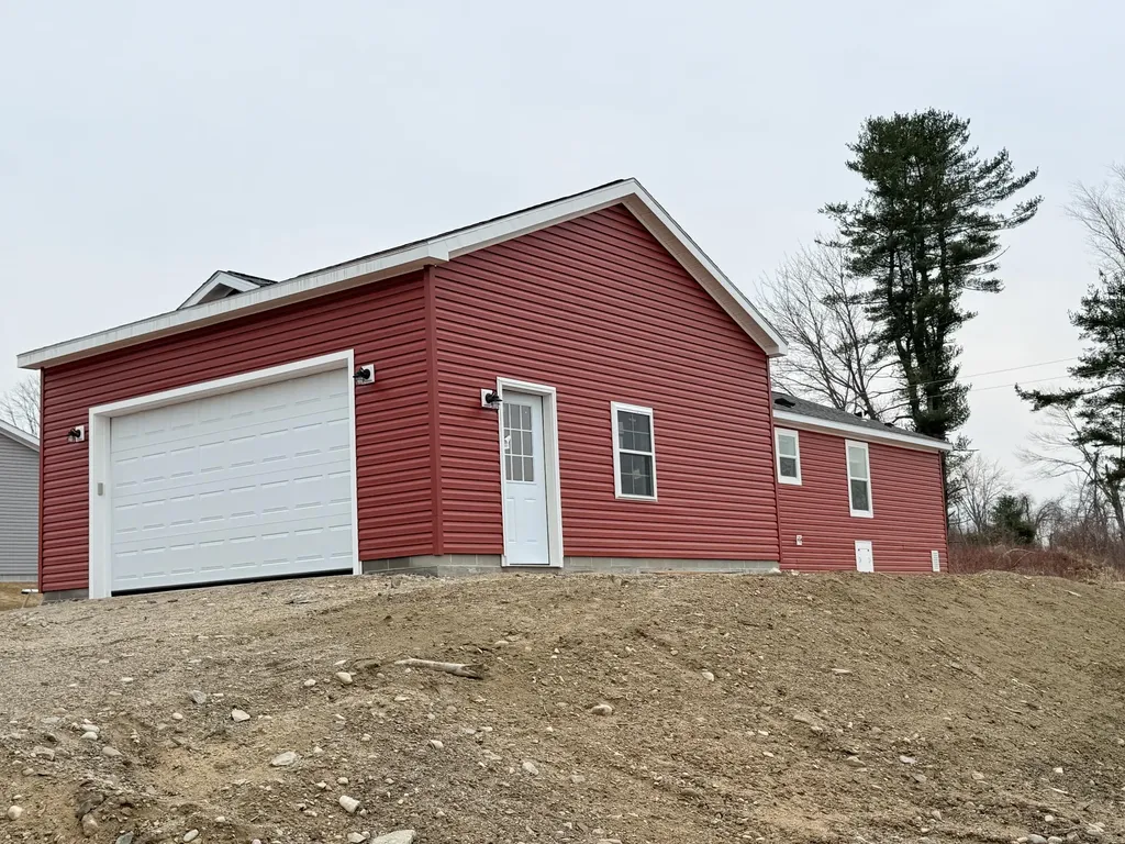 14 Baxter Boulevard Biddeford ME 04005