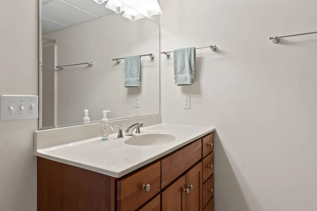 5 Torry Pine Drive Cumberland ME 04110