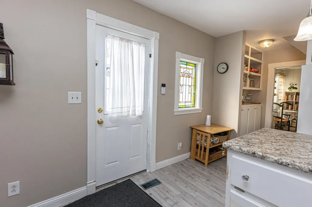 26 High Street Augusta ME 04330