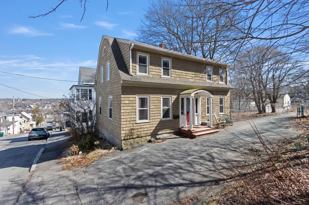 65 Pike Street Biddeford ME 04005