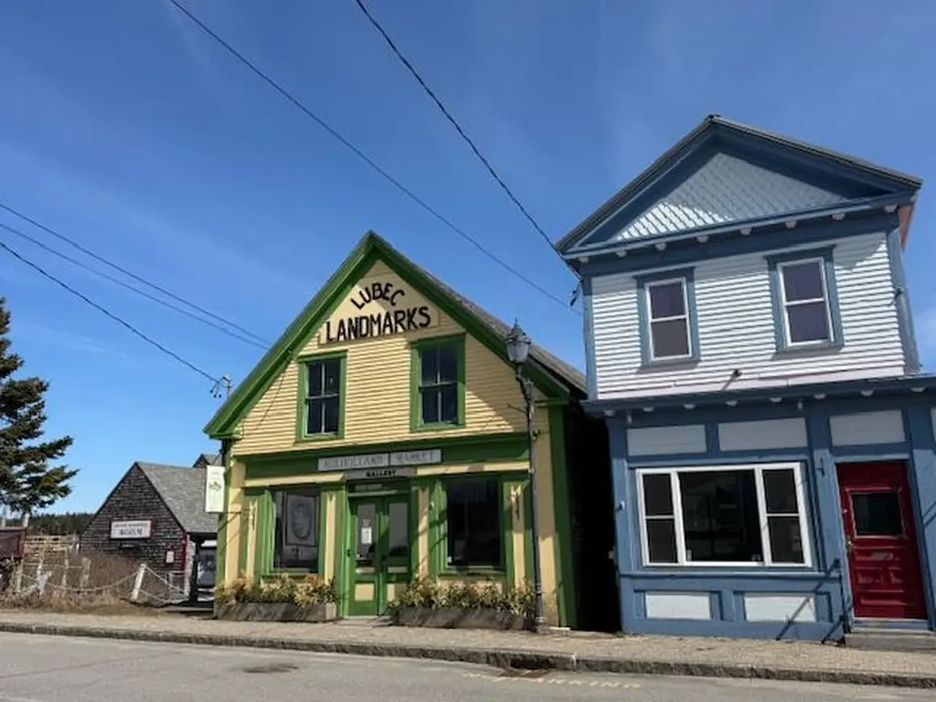 53 Pleasant Street Lubec ME 04652
